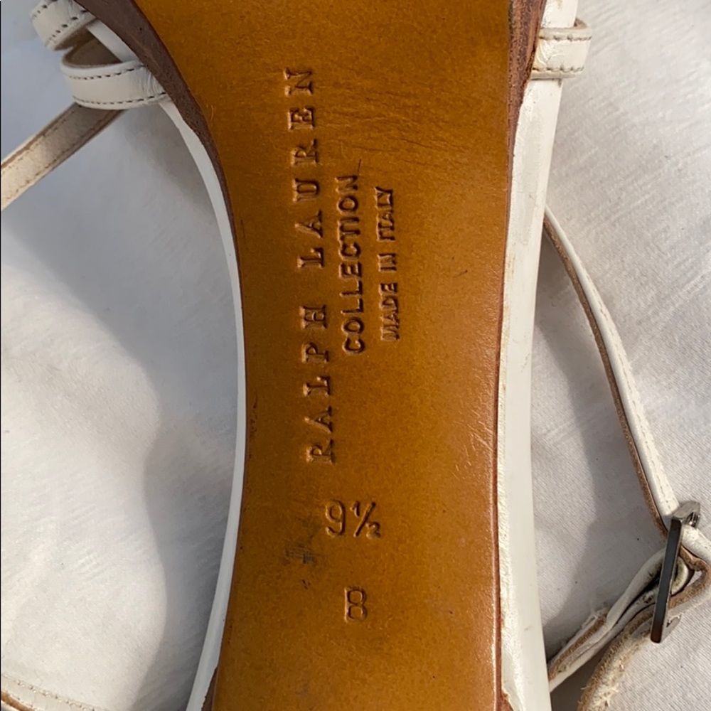 Timeless Ralph Lauren Heels - Picture 4 of 4